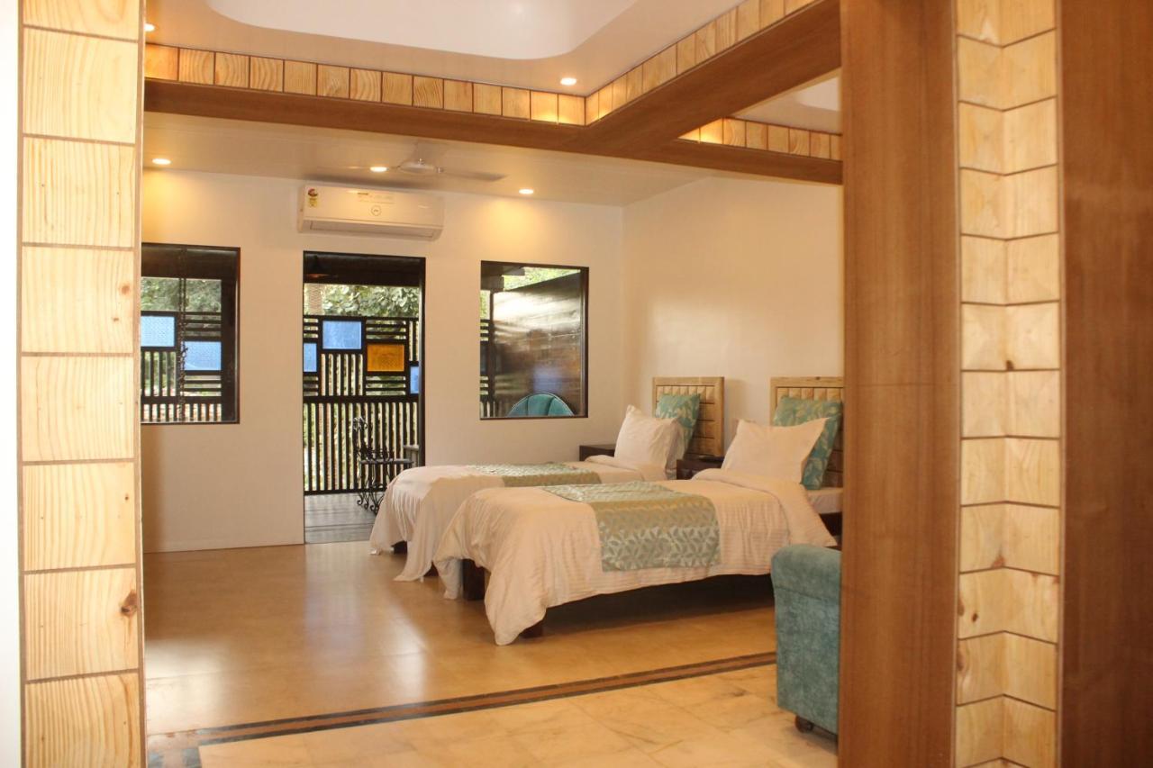 Chacha Inn The Garden Retreat Маунт Абу Екстериор снимка
